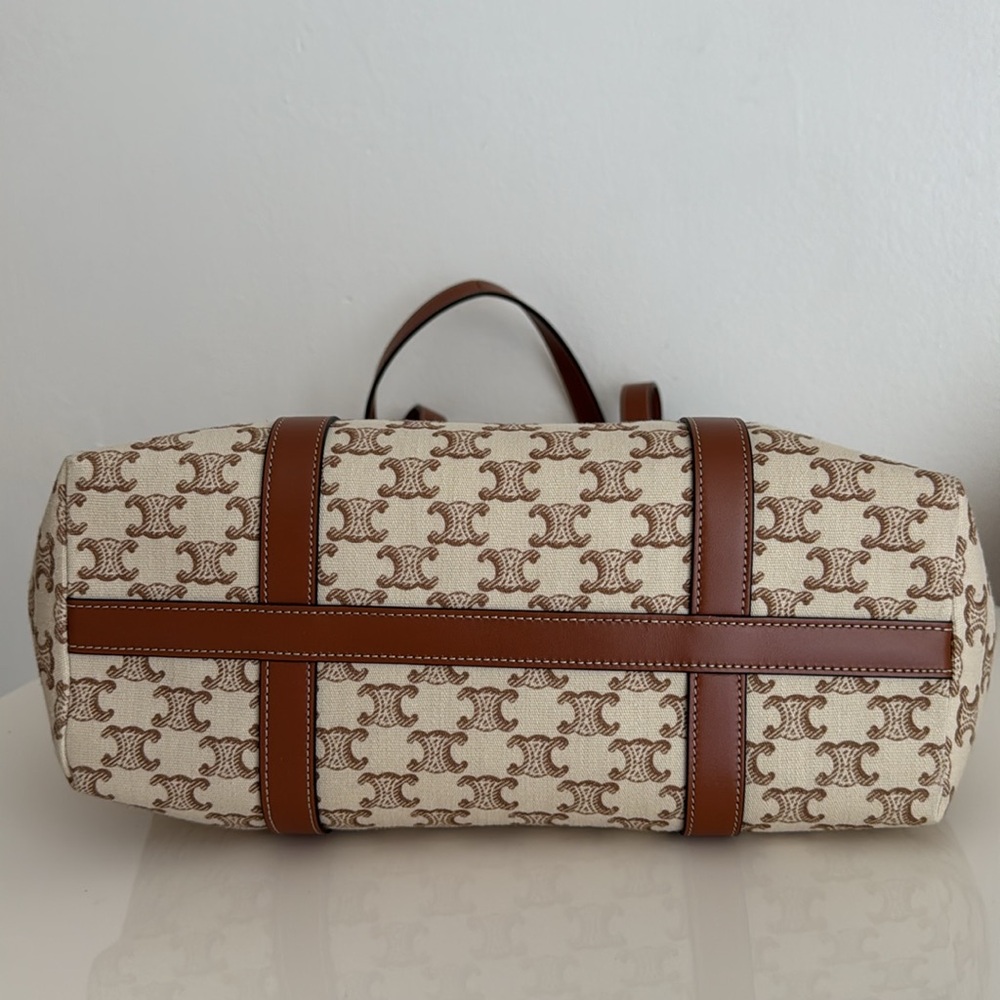 Celine *NEW* Triomphe Tan and Brown Women's Tote Bag with Pouch & Dust Cover - Picture 7 of 15